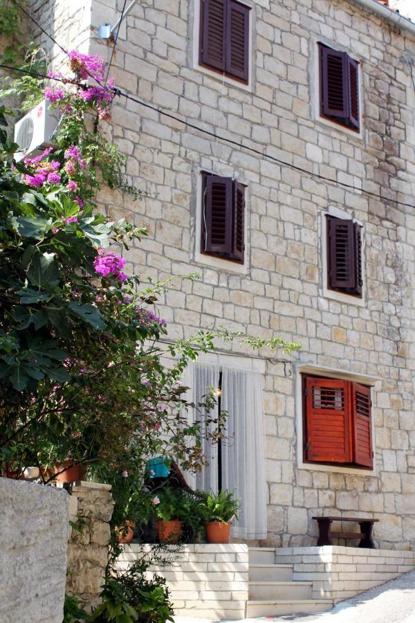 Apartments By The Sea Pucisca, Brac - 770 Extérieur photo