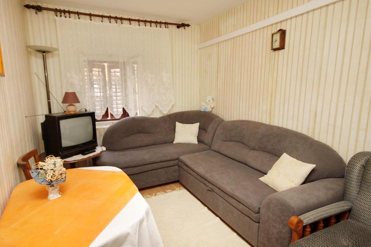 Apartments By The Sea Pucisca, Brac - 770 Extérieur photo